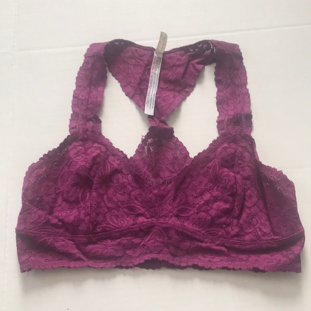 🌟- Free people size large purple floral lace bralette🌟